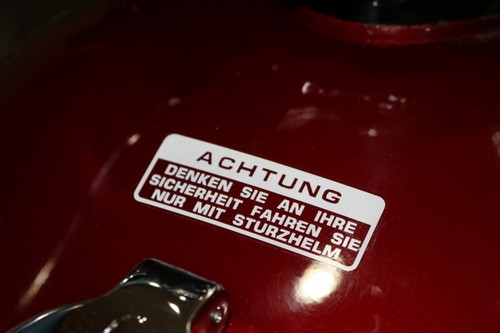 Honda tankaufkleber deutsch - deutsch, in
